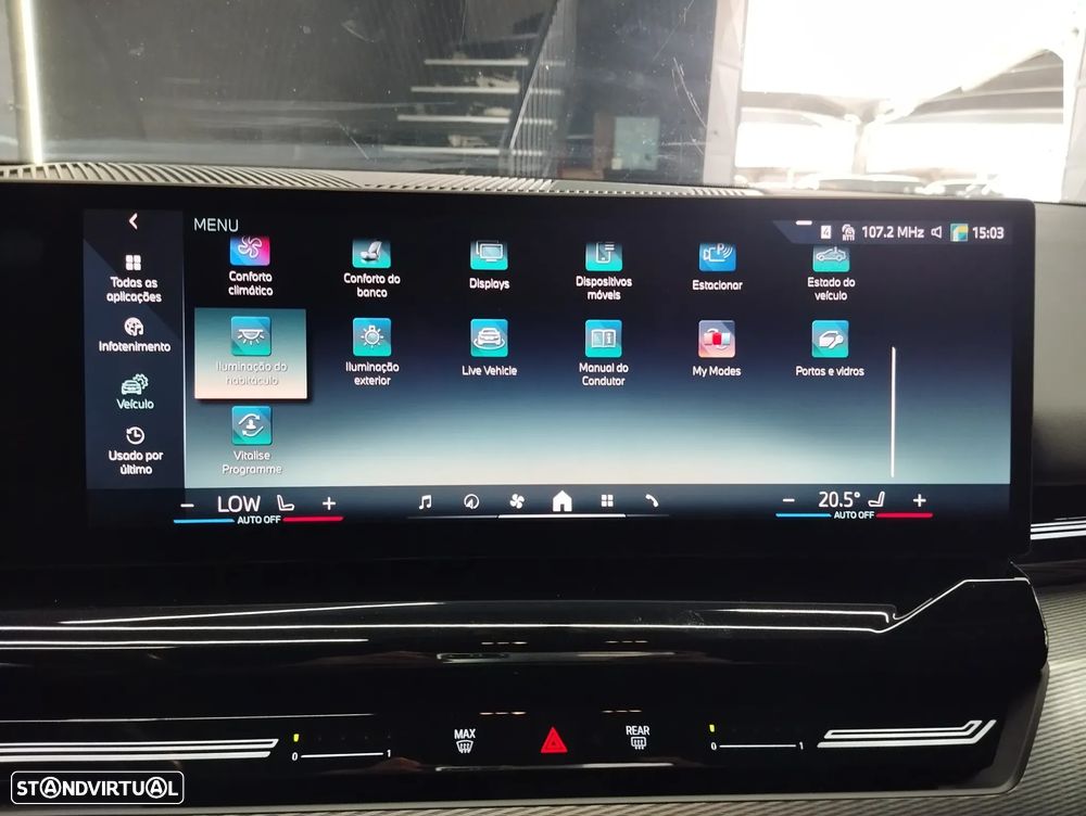 BMW 520 d Pack Desportivo M - 29