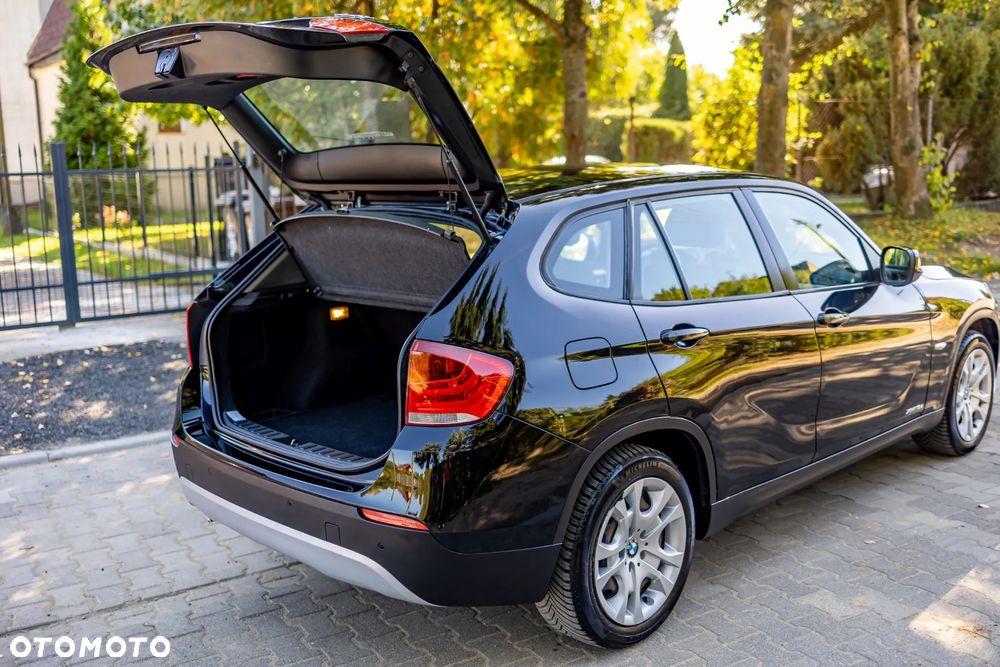 BMW X1 xDrive18d - 21