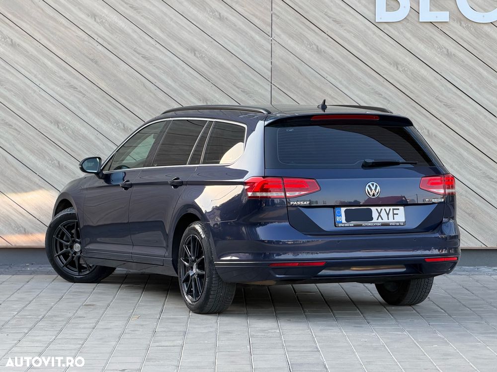 Volkswagen Passat 1.6 TDI Comfortline - 4
