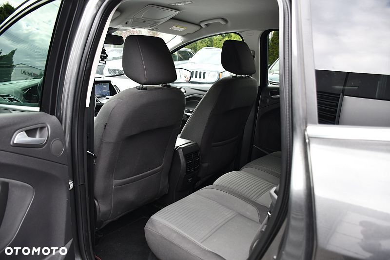 Ford C-MAX 1.5 TDCi Titanium - 19