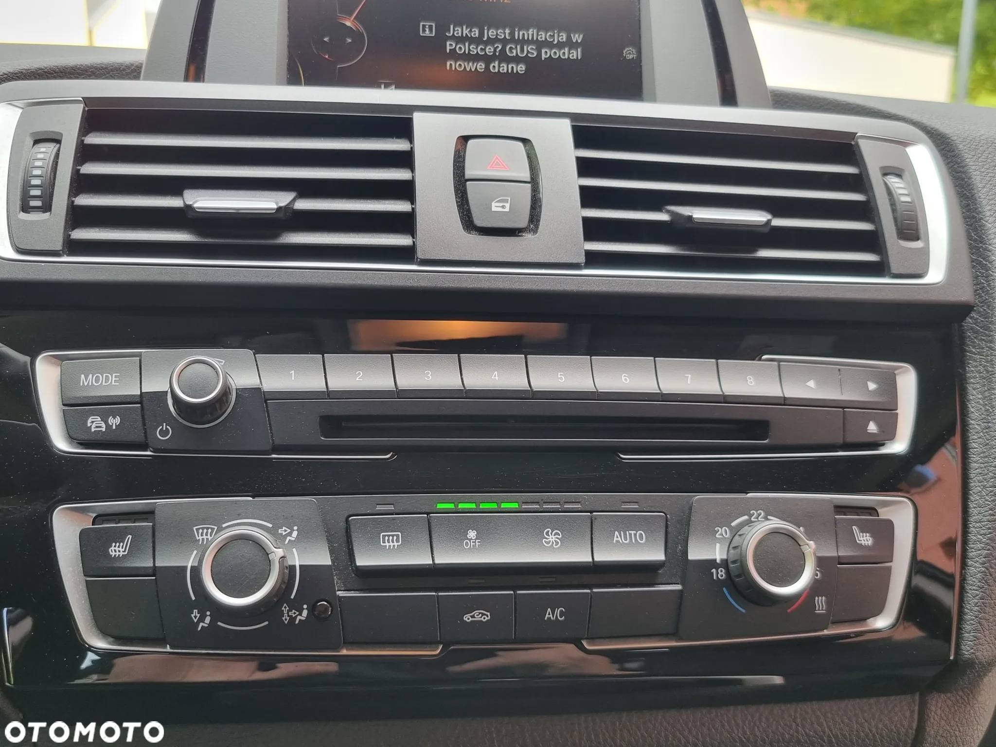 BMW Seria 1 116d - 30