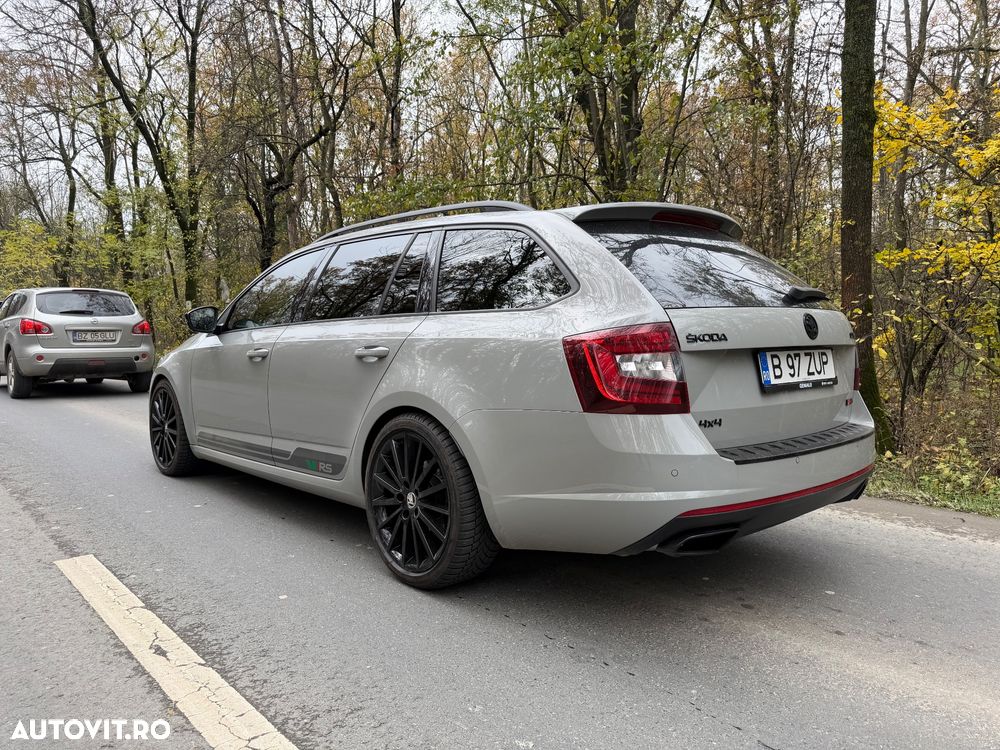 Skoda Octavia 2.0 TDI DSG 4X4 RS - 11