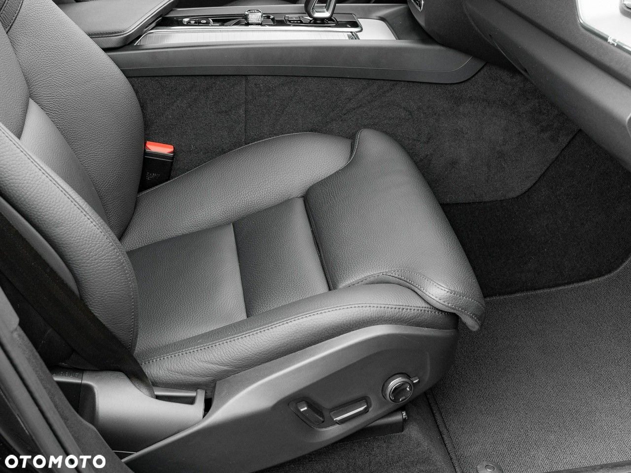 Volvo XC 60 - 33