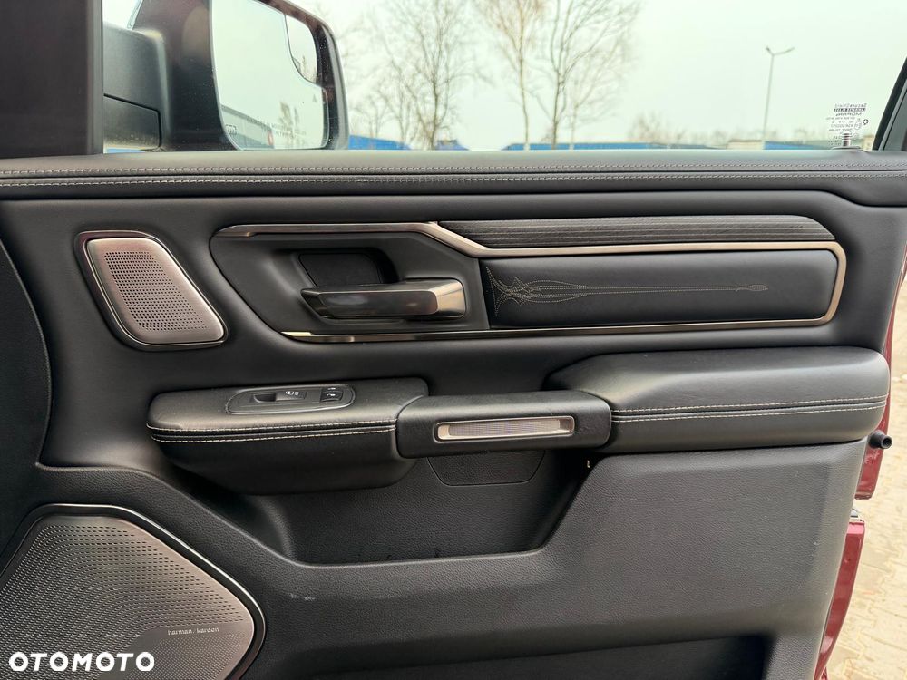 RAM 1500 Crew Cab Limited - 31