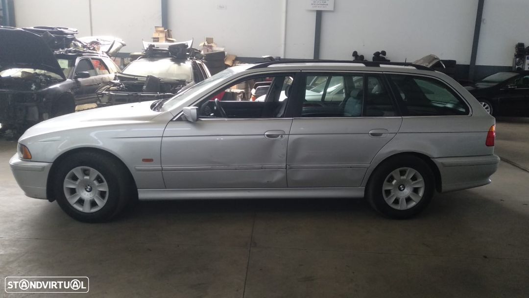 Charrio traseiro BMW  E39 Touring 520i 170cv de 2003 - 1