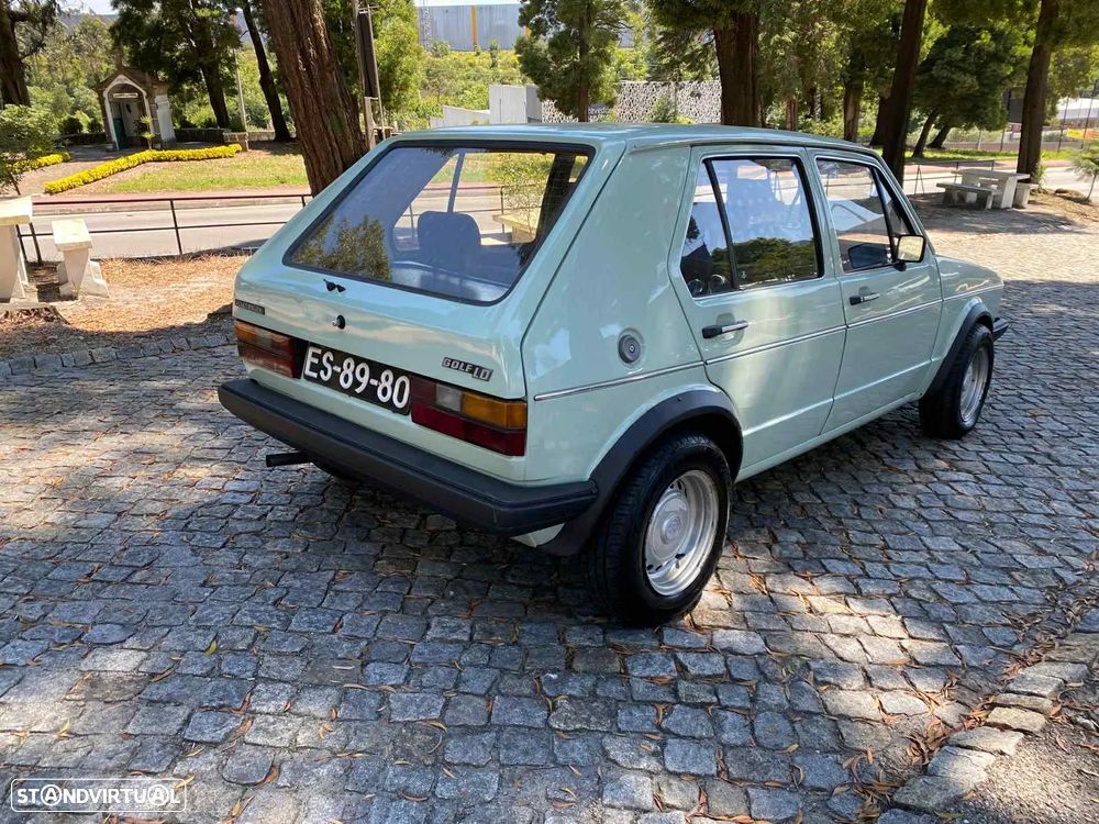 VW Golf - 13