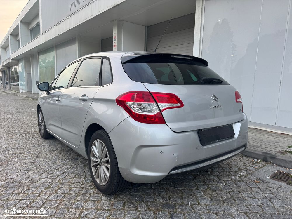 Citroën C4 1.6 HDi Attraction - 3