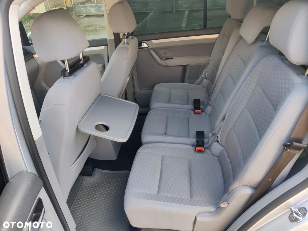 Volkswagen Touran 1.6 Freestyle - 20