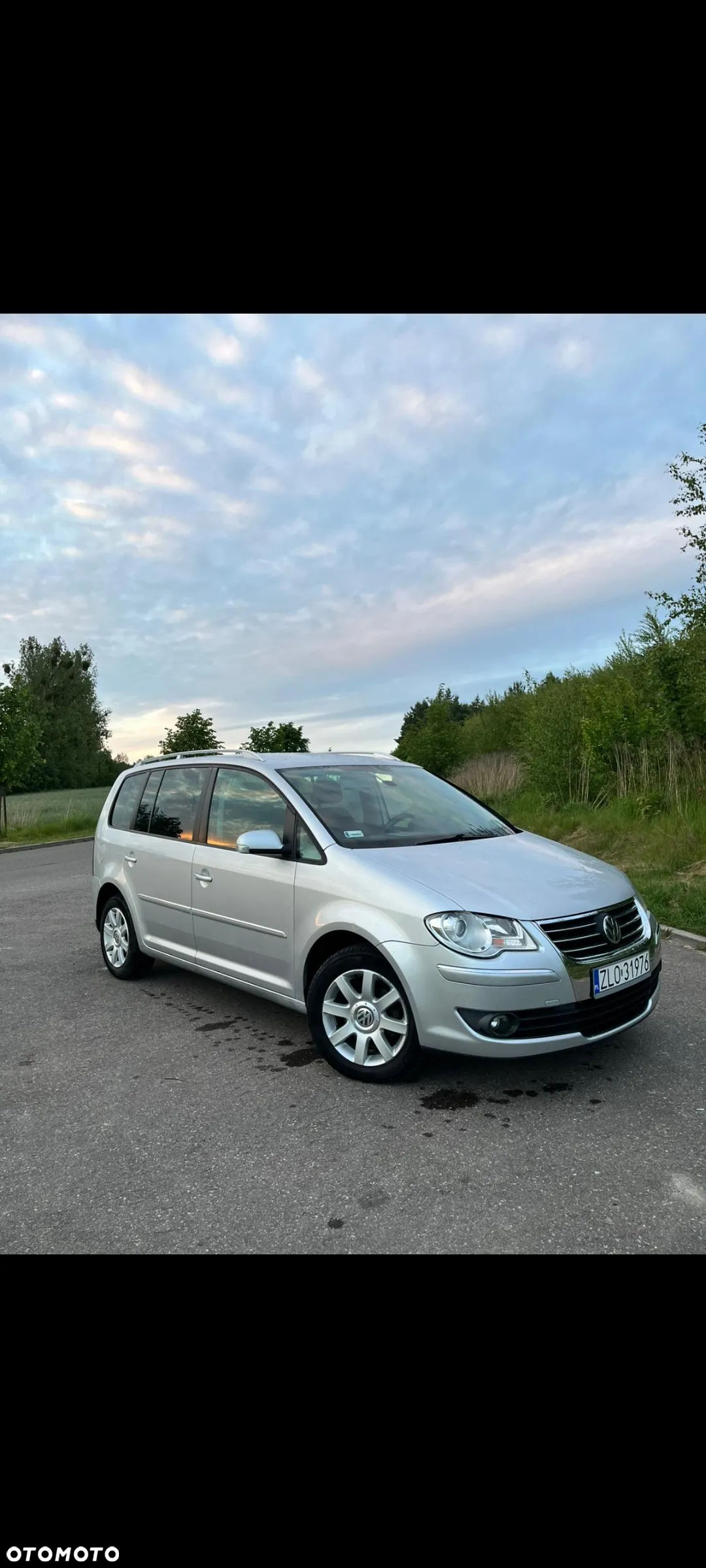 Volkswagen Touran 2.0 TDI DPF Comfortline - 3