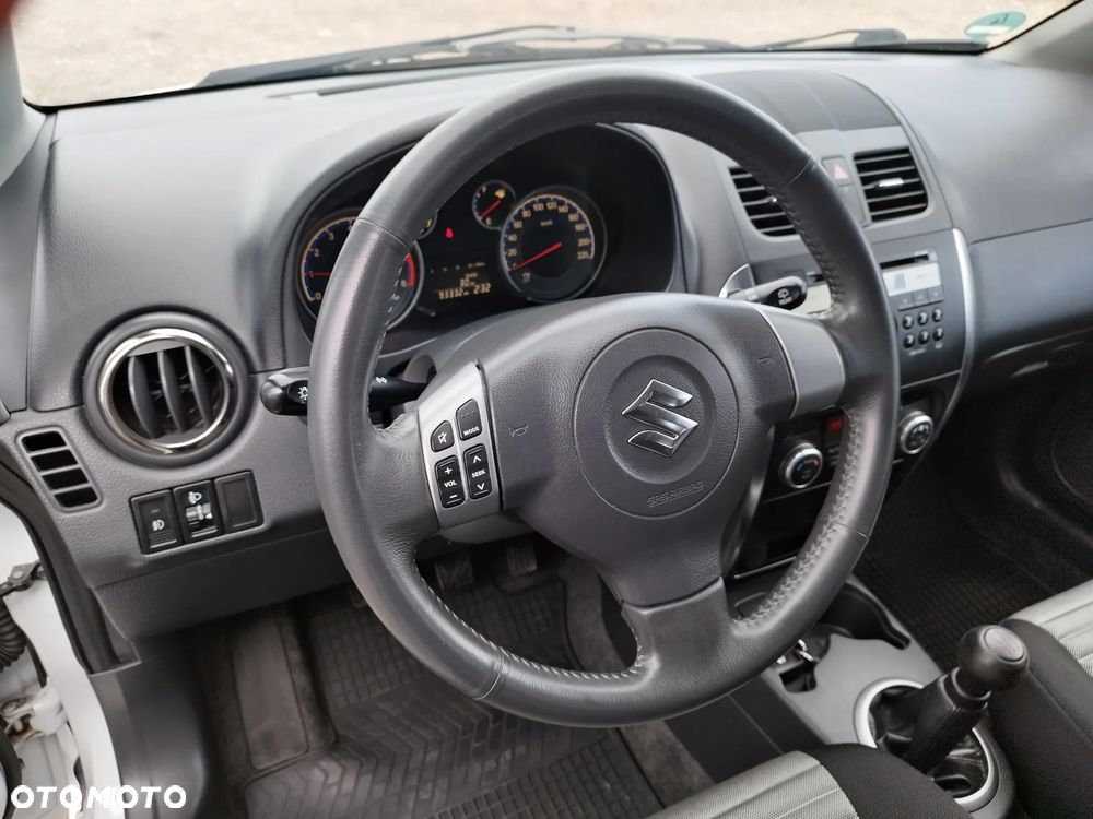 Suzuki SX4 1.6 VVT 4x2 City+ - 15