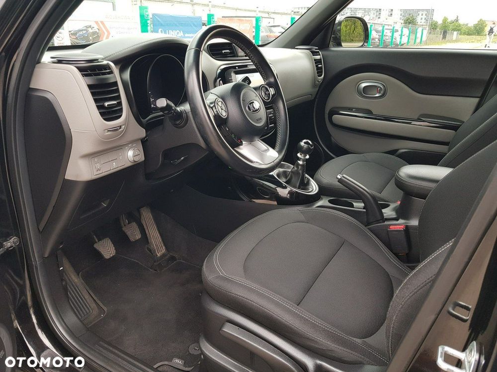 Kia Soul - 10