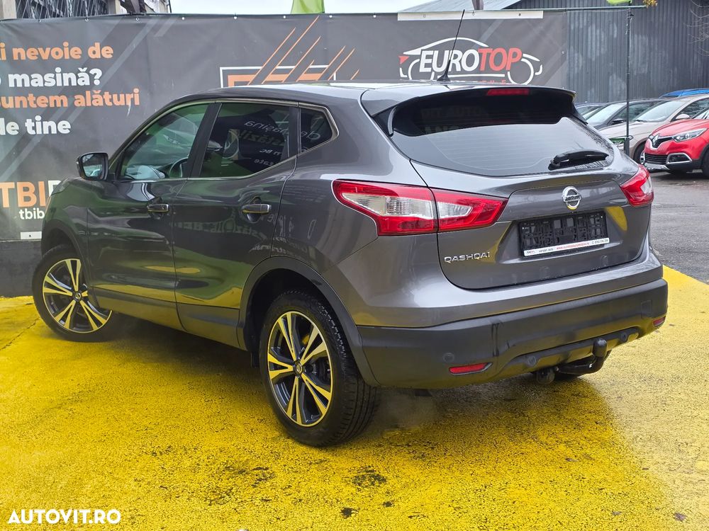 Nissan Qashqai 1.2 DIG-T Xtronic ACENTA - 8
