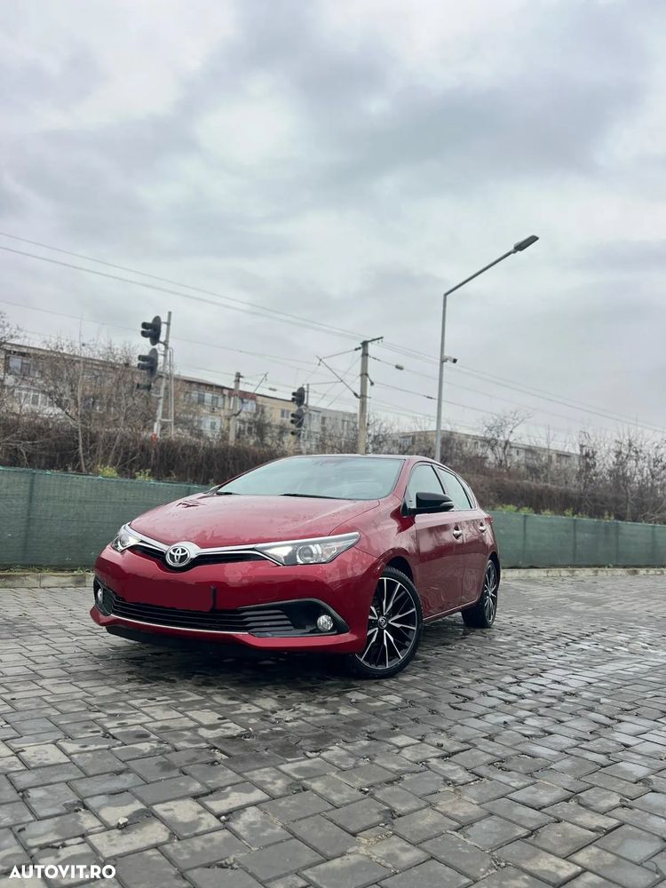 Toyota Auris 1.2 Turbo Executive - 3