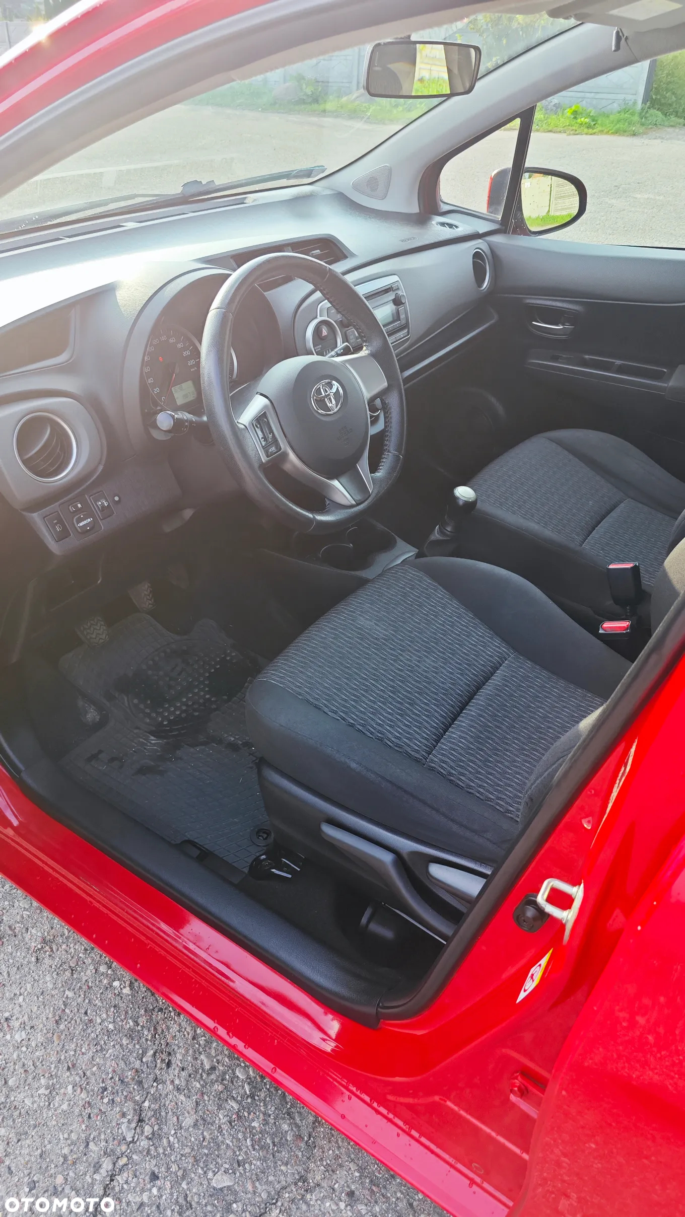 Toyota Yaris - 7