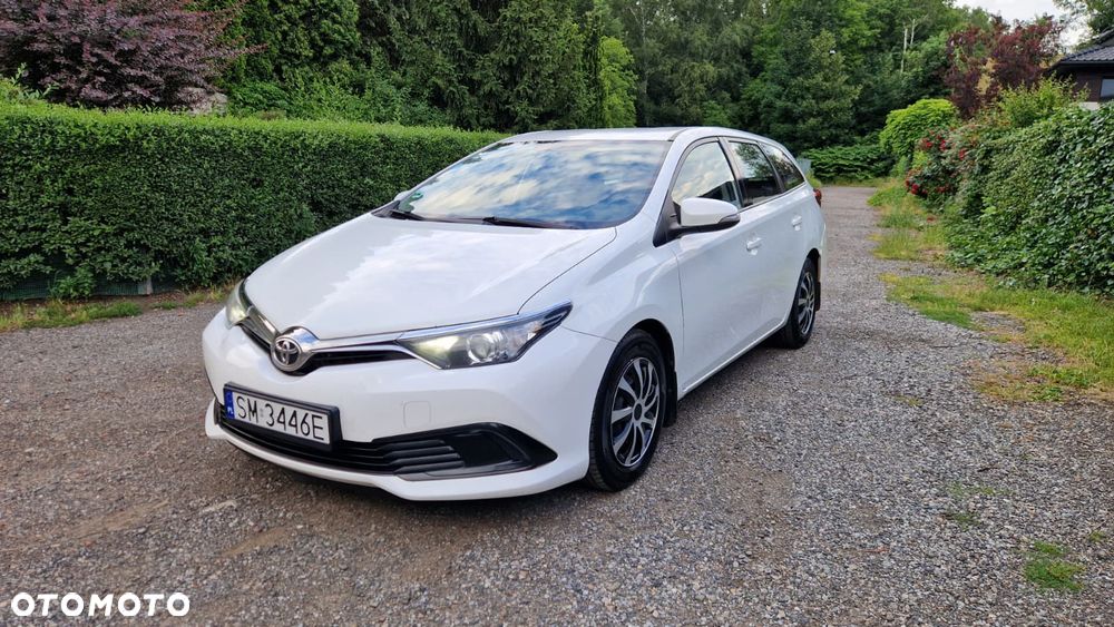 Toyota Auris 1.4 D-4D Active - 2