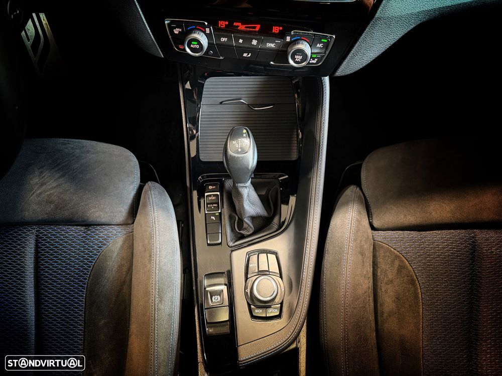 BMW X1 18 d sDrive Auto Pack M - 13