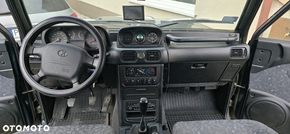 Hyundai Galloper - 10