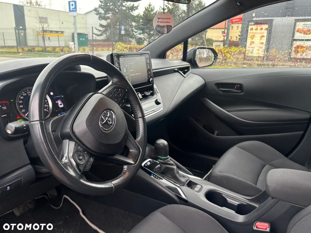 Toyota Corolla 1.8 Hybrid Active - 9