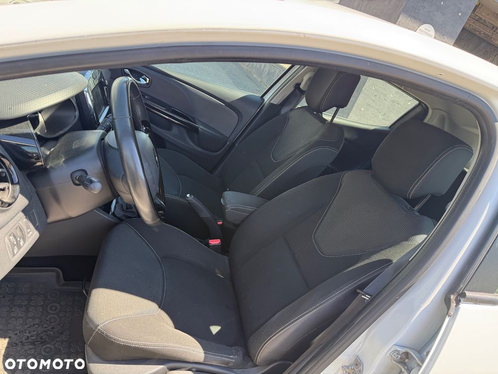 Renault Clio 1.5 dCi Intens+ - 11