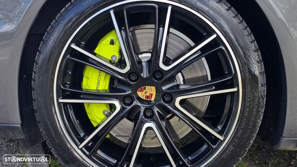 Porsche Panamera Sport Turismo 4 E-Hybrid Platinum Edition - 35