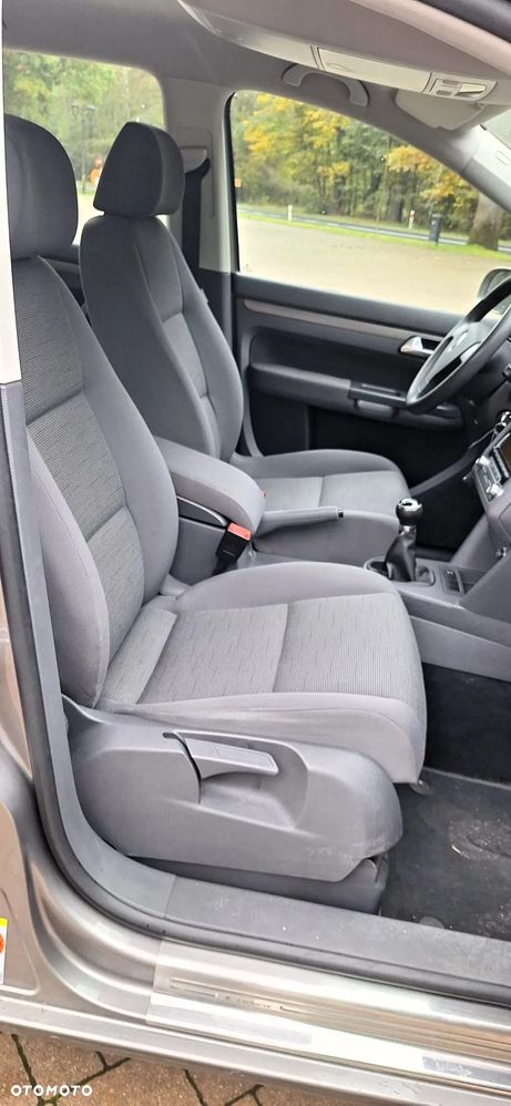 Volkswagen Touran 1.4 TSI Comfortline - 15