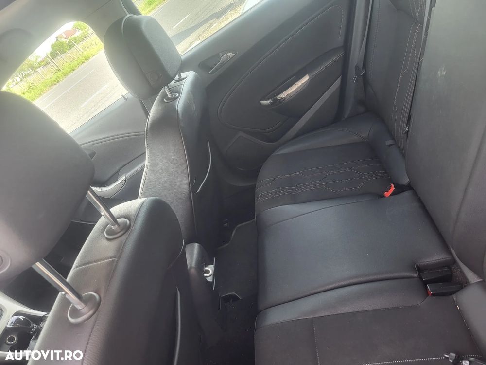 Opel Astra - 8