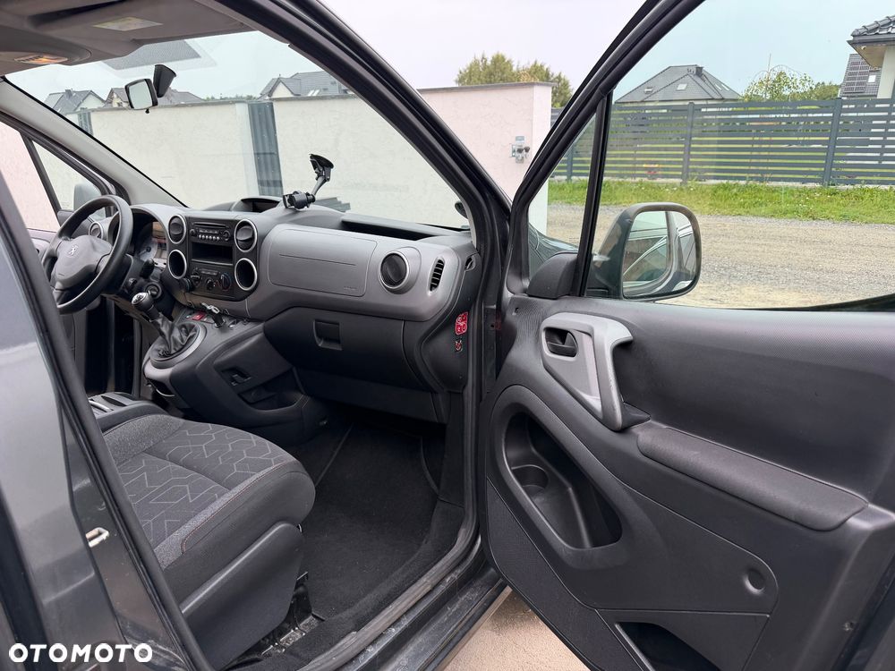 Peugeot Partner 100 Family - 17