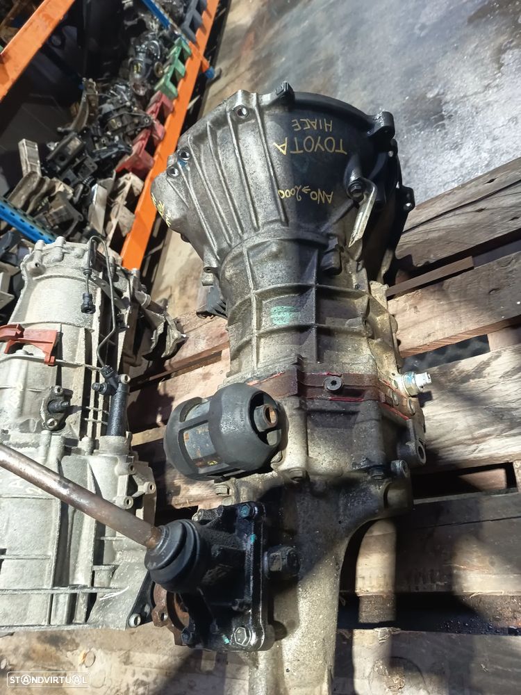 caixa velocidades Toyota Hiace motor 2L ano 2000 - 6