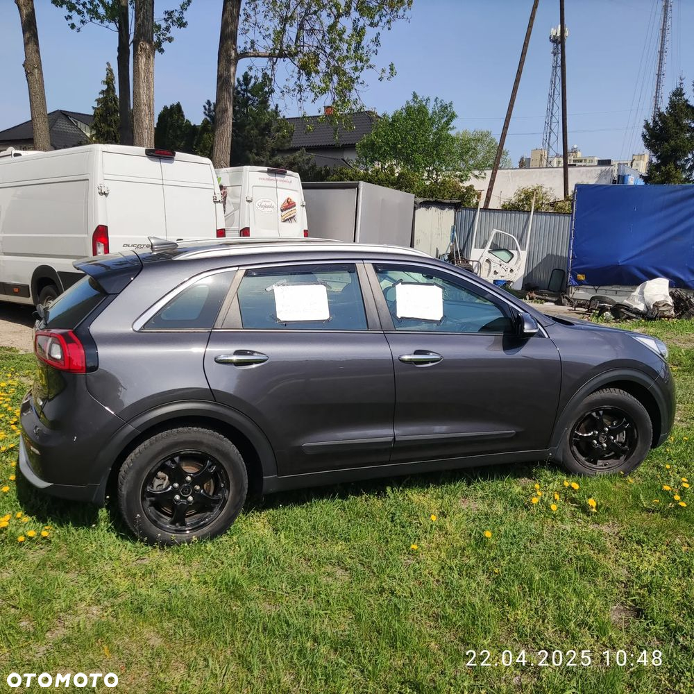 Kia Niro 1.6 GDI Hybrid L - 5
