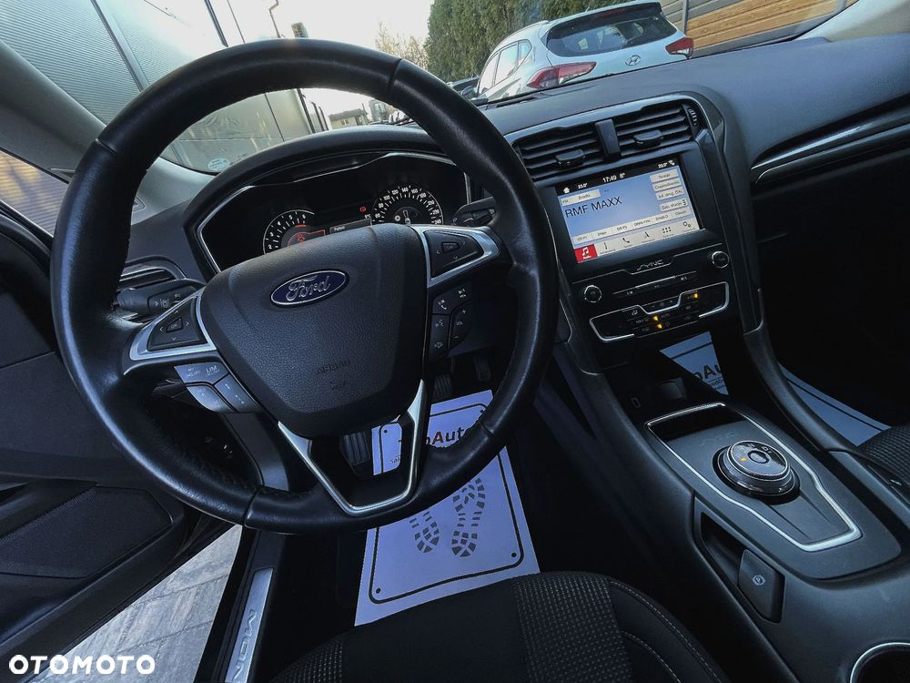 Ford Mondeo 2.0 EcoBlue Titanium - 29