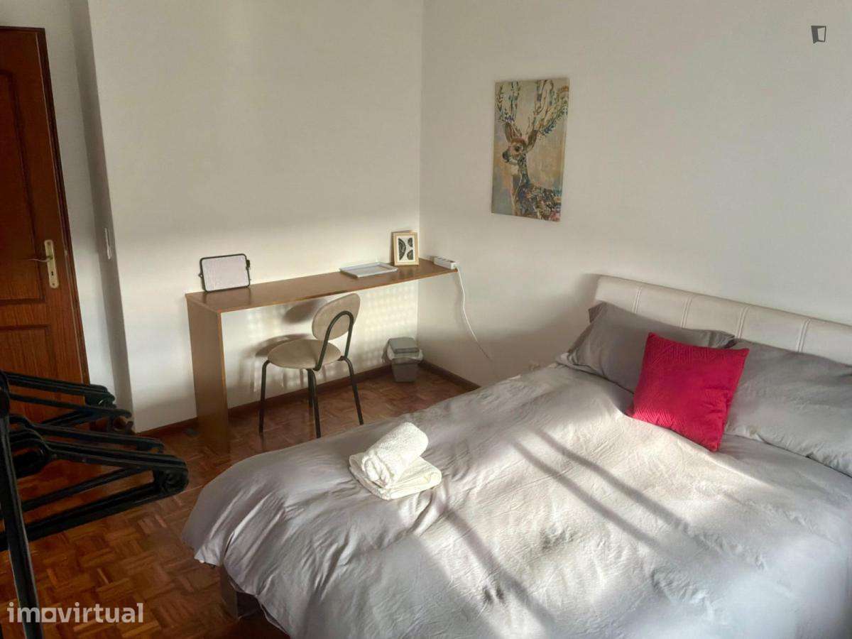 Quarto - localizado em Castelo branco - Grande imagem: 2/7