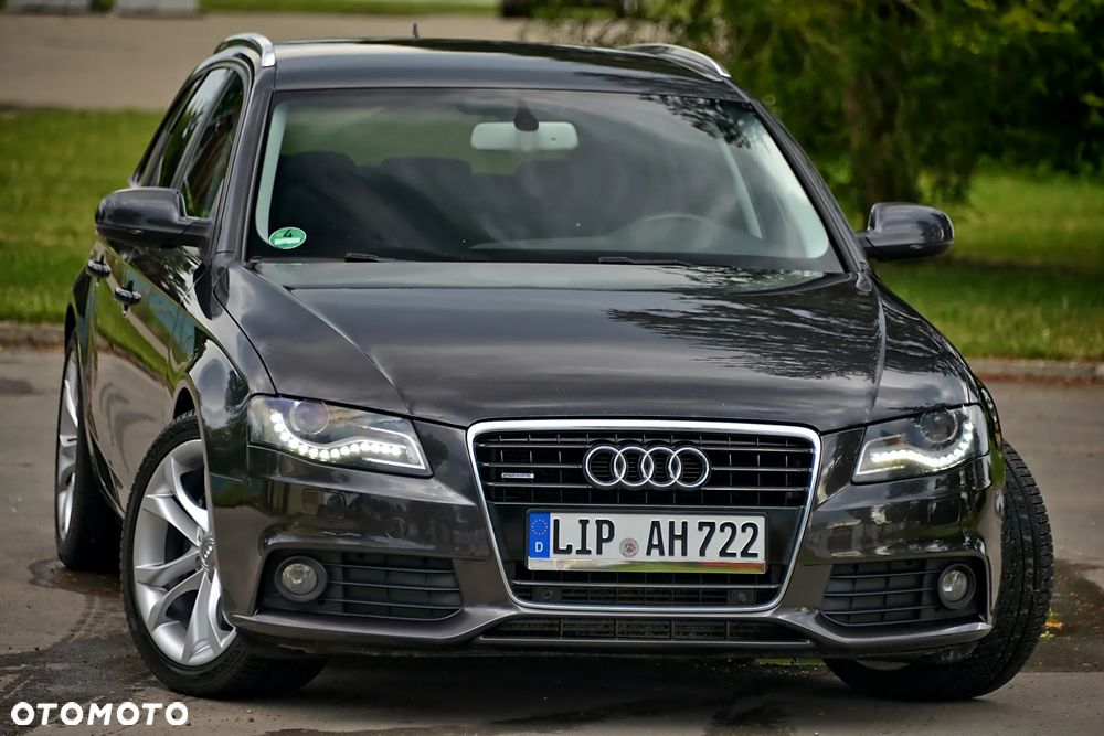 Audi A4 Avant 3.0 TDI Quattro Tiptronic - 9