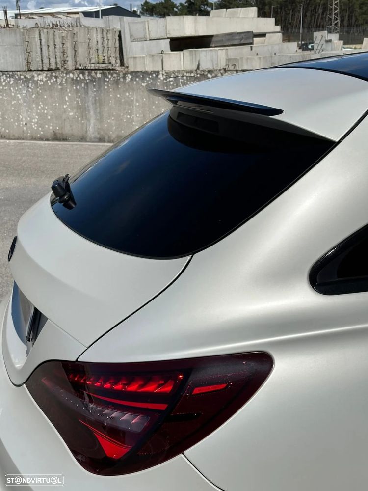 Mercedes-Benz CLA 220 d Shooting Brake AMG Line Aut. - 17