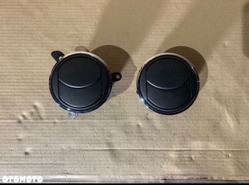 CG1D64730 kratka nawiewu lewa lub prawa mazda 6 II gh 08-13 - 1