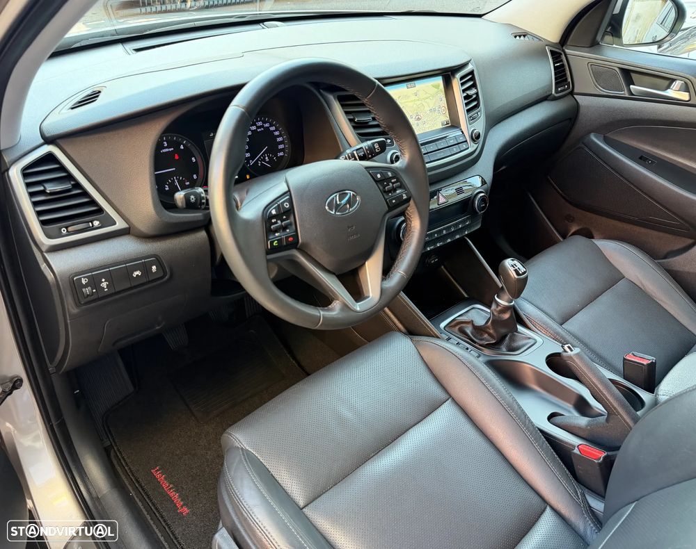 Hyundai Tucson 1.7 CRDi Executive - 13