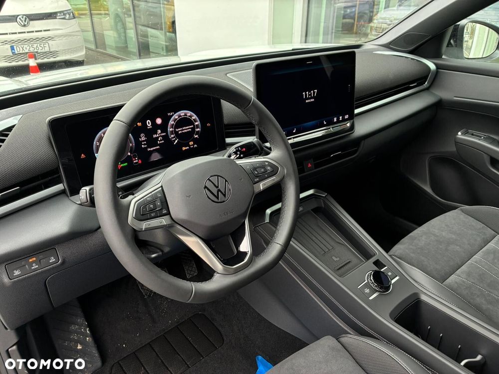 Volkswagen T-Roc - 5