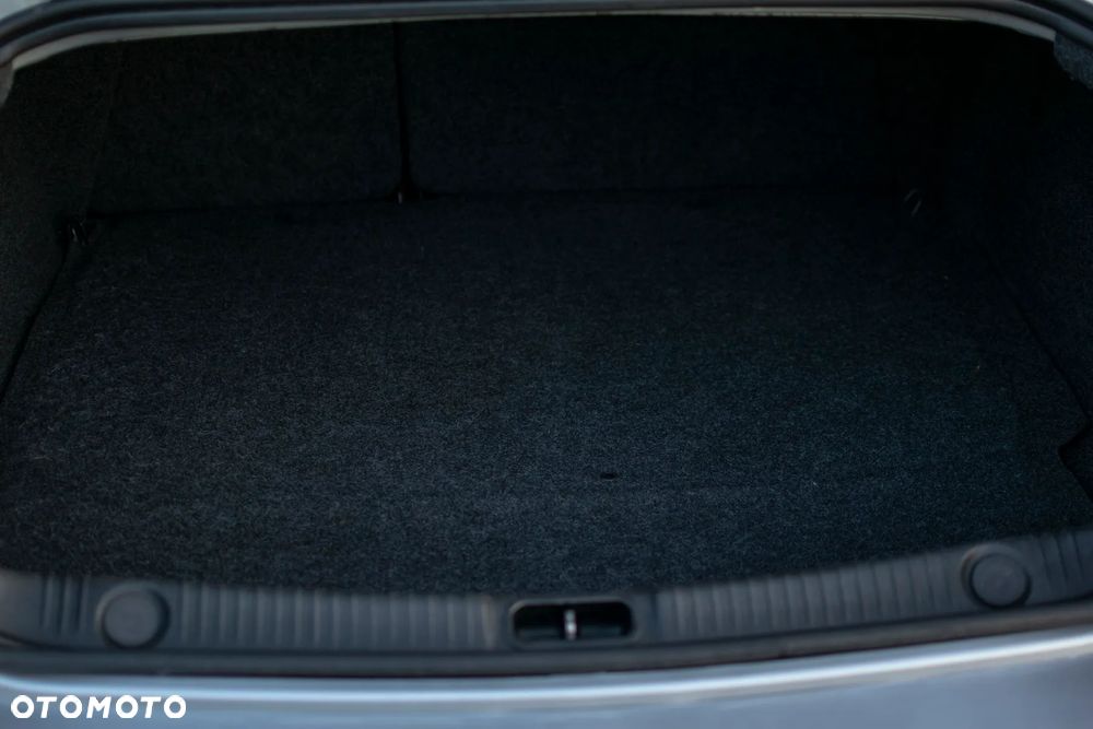 Renault Megane - 30