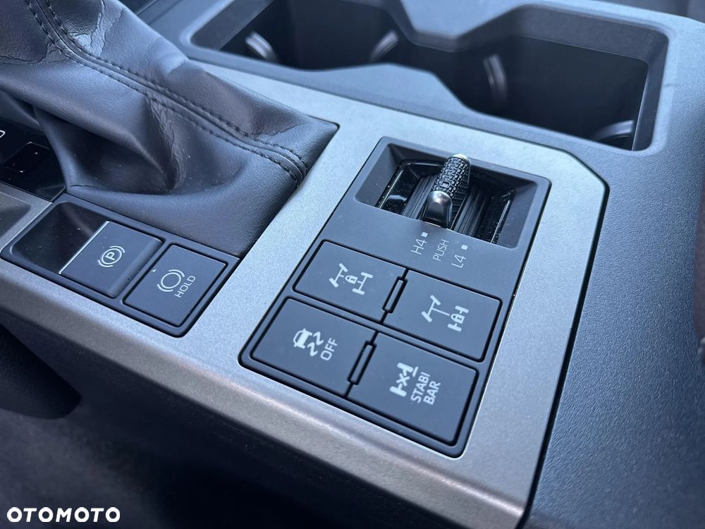 Toyota Land Cruiser LC 2.8 D-4D Executive - 27