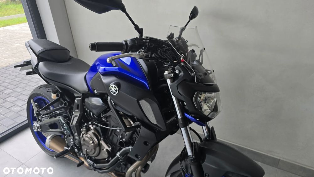 Yamaha MT - 30