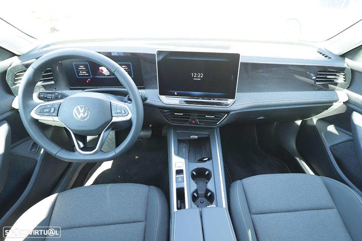 VW Passat Variant 1.5 TSI eHybrid DSG - 9