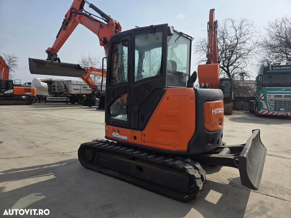 Hitachi ZX65USB-6, 2019, 2.006h, 6,5 TONE, CUPLA RAPIDA+2 CUPE EXCAVARE NOI+1 cupa taluz, inst picon pe brate, instal hidr rotire pe brate, LAMA NIVELARE, ad sapare 4,5m, ridica 4t, AC, posibilitate leasing-PROMOTIE 41900EUR+Tva - 2