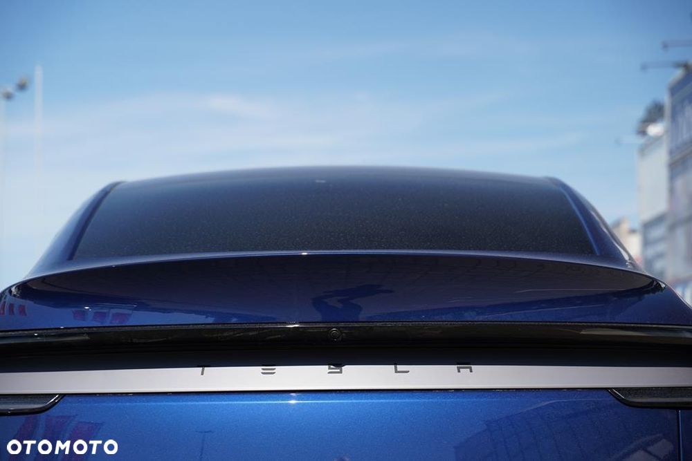Tesla Model Y 79kWh Long Range Premium RWD - 20