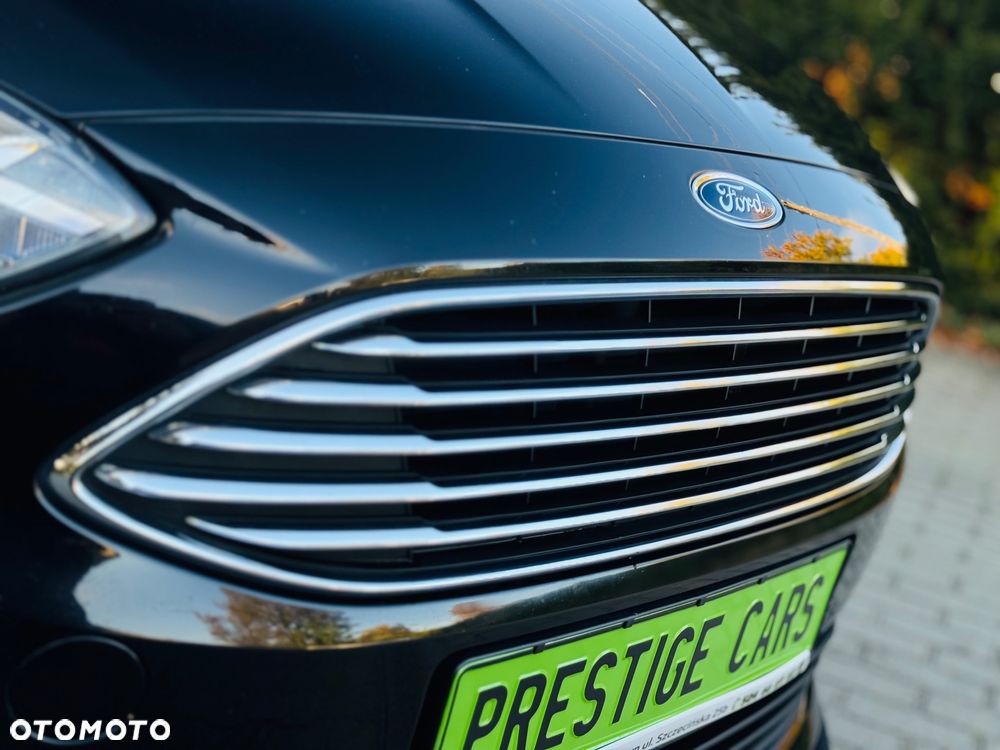 Ford C-MAX 1.5 TDCi Titanium - 24