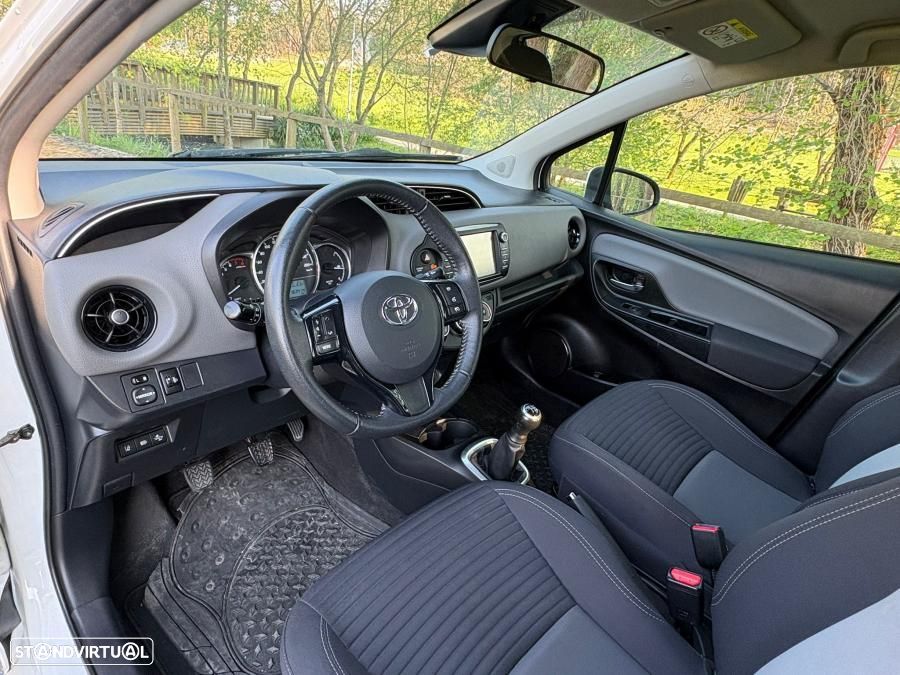 Toyota Yaris 1.0 VVT-i ACtive+AC - 14