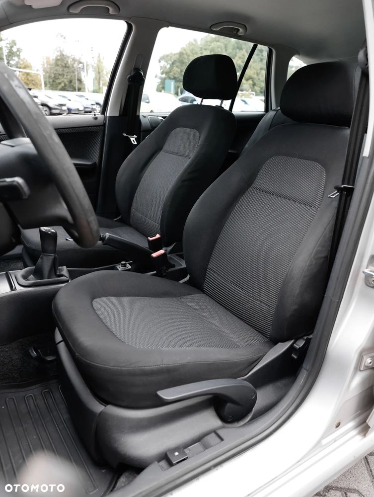 Skoda Fabia 1.4 16V Active - 23