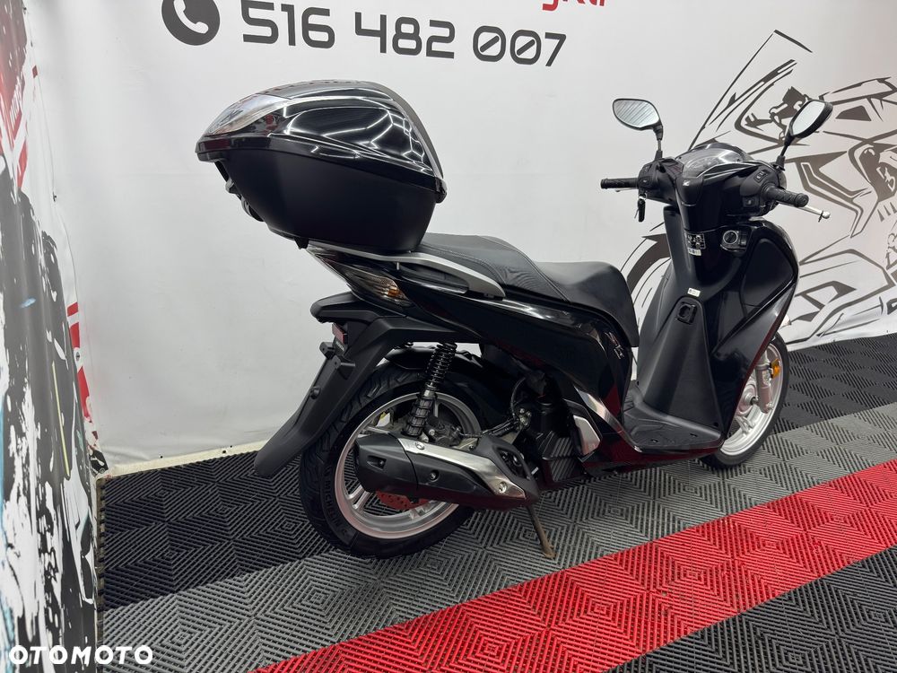 Honda SH - 4