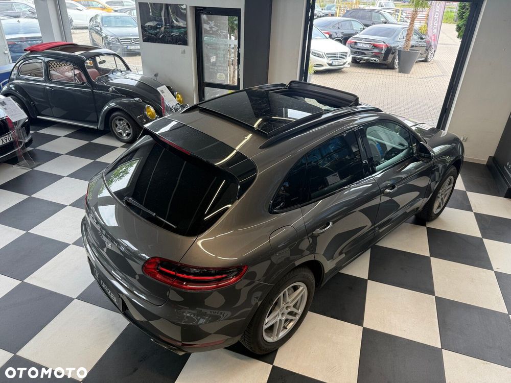 Porsche Macan - 4