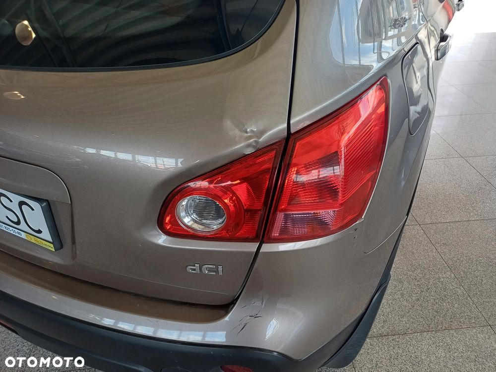 Nissan Qashqai 2.0 dCi 4x4 Tekna Premium - 11