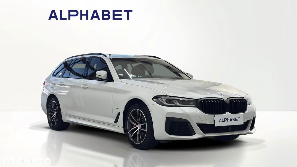 BMW Seria 5 530i xDrive mHEV M Sport sport - 4