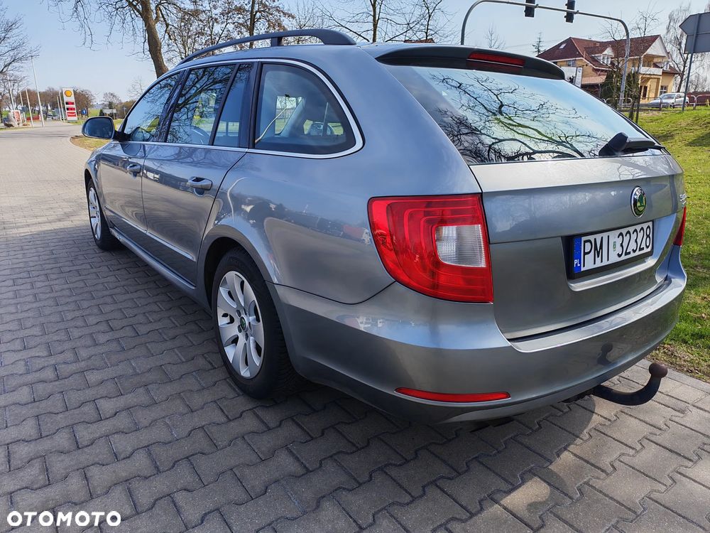Skoda Superb 1.6 TDI Active Greenline - 8